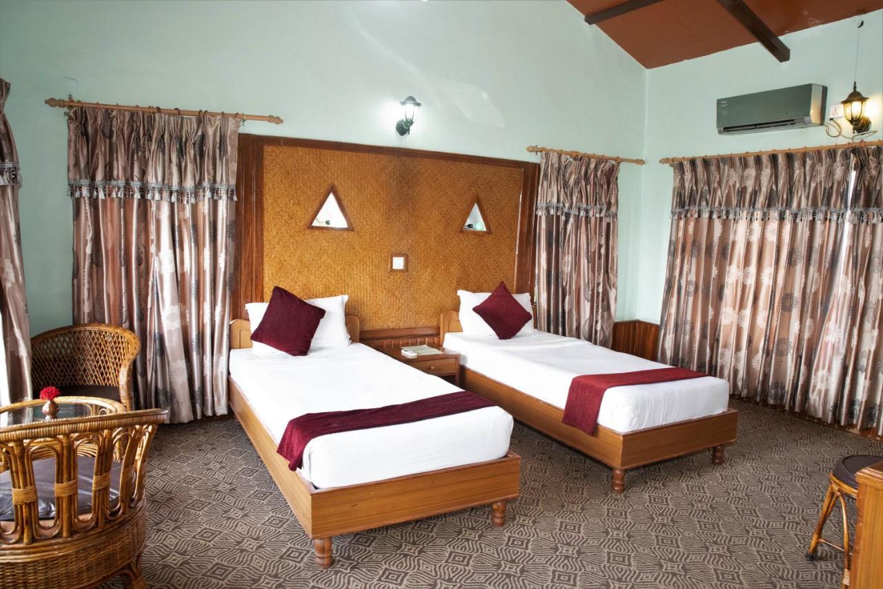 Himalayan Deurali Resort Pokhara Luaran gambar