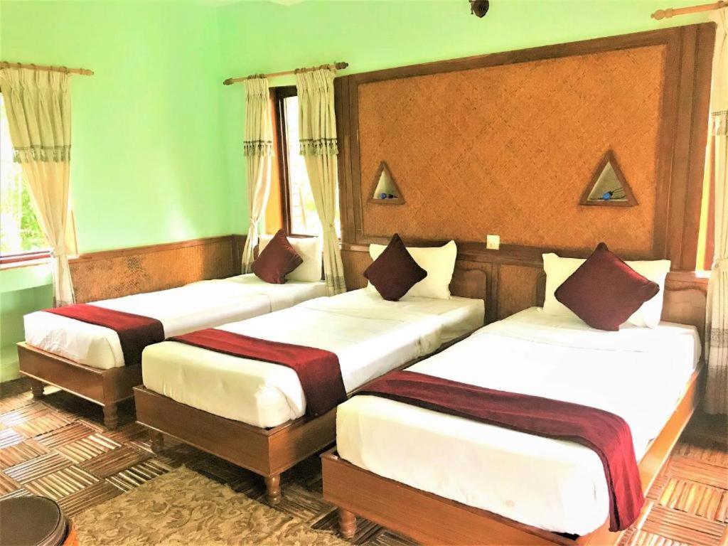 Himalayan Deurali Resort Pokhara Luaran gambar