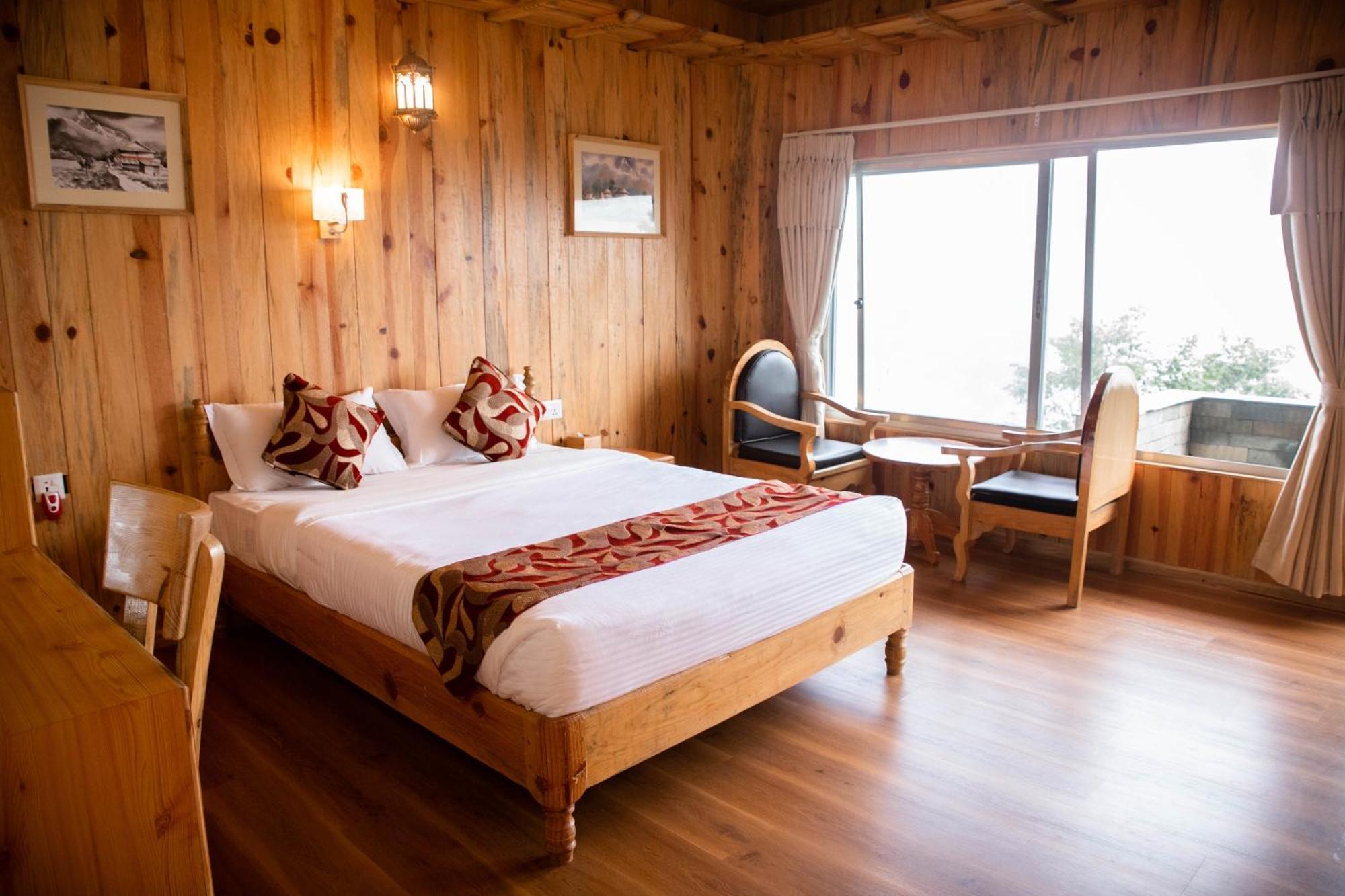 Himalayan Deurali Resort Pokhara Luaran gambar