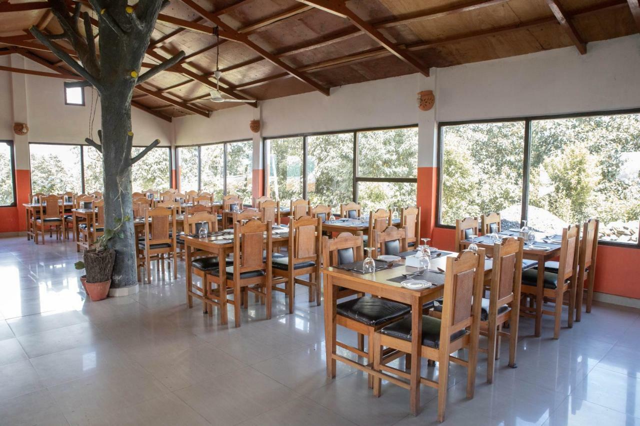 Himalayan Deurali Resort Pokhara Luaran gambar